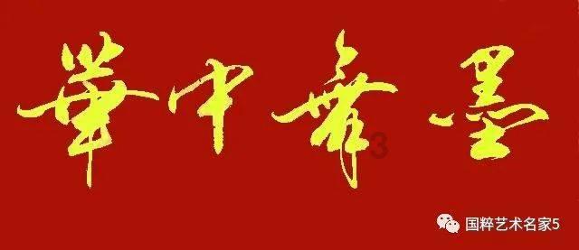 见义勇为！用身体撑住老人防止其摔倒