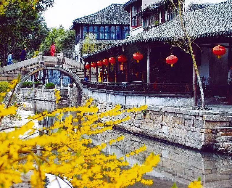 巴基斯坦与伊朗外长通电话：一致同意缓和局势
